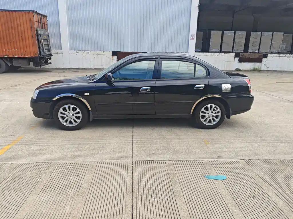 HYUNDAI ELANTRA 2009