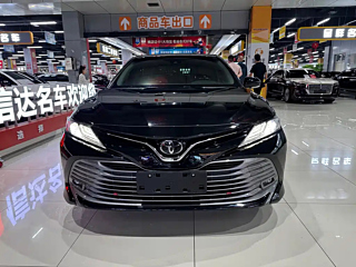TOYOTA CAMRY 2019