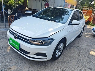 VOLKSWAGEN POLO  2021