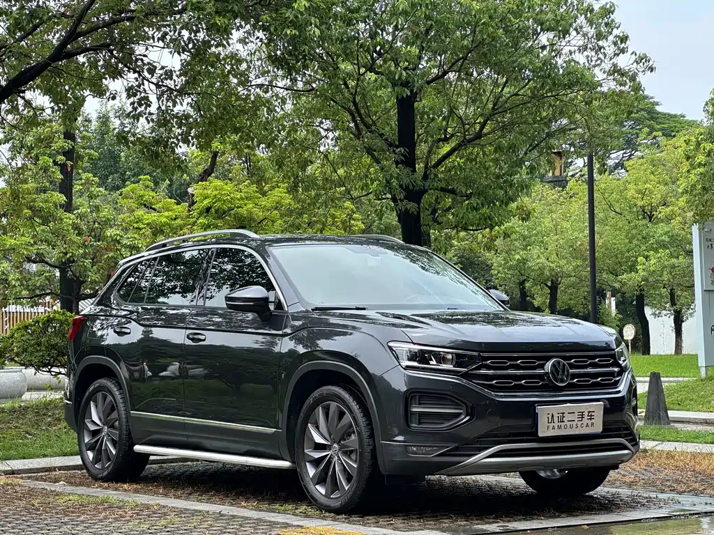 VOLKSWAGEN TAYRON 2020