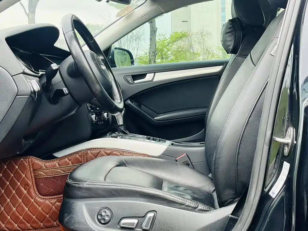 AUDI A4L 2015