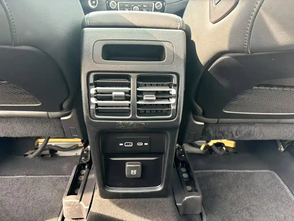 JEEP BIG 指挥官 2022