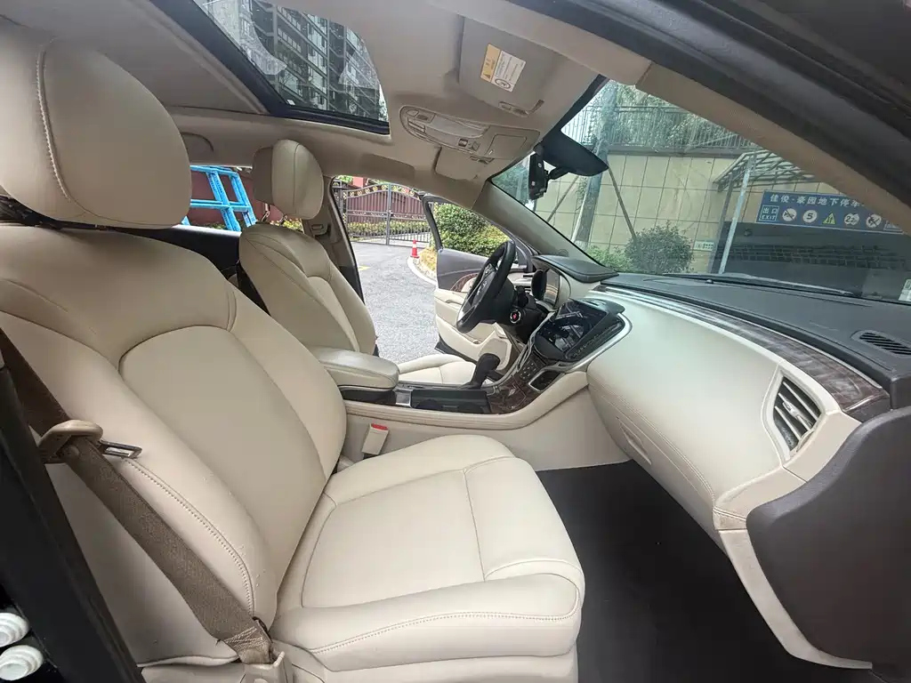BUICK LACROSSE 2015