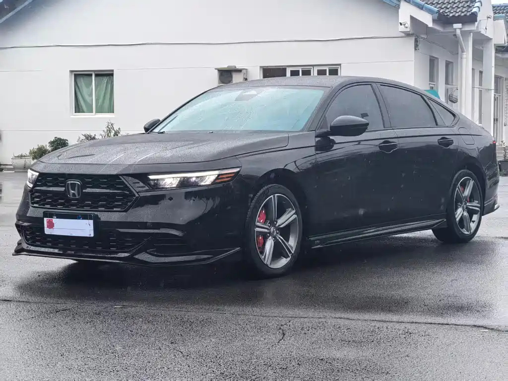 Аукционный лист HONDA ACCORD 2025