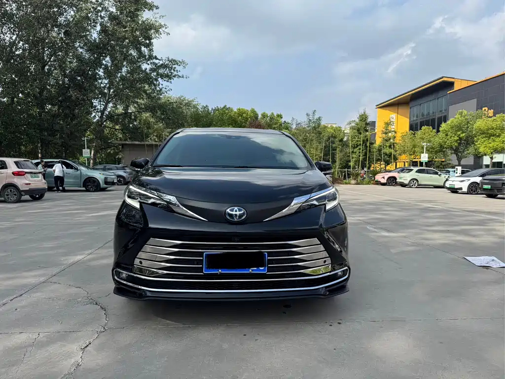 TOYOTA SIENNA SIENNA 2024