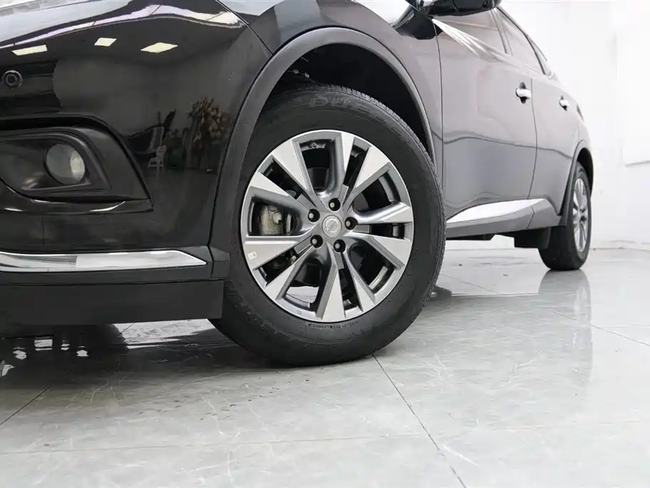 NISSAN MURANO 2023