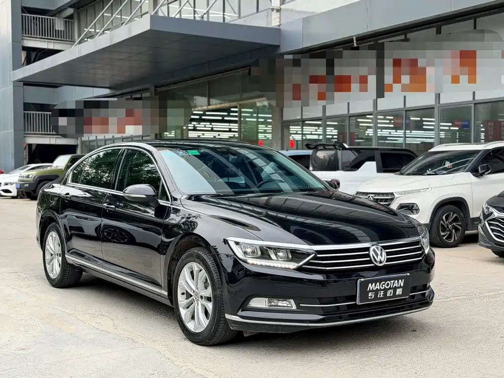 VOLKSWAGEN MAGOTAN 2017