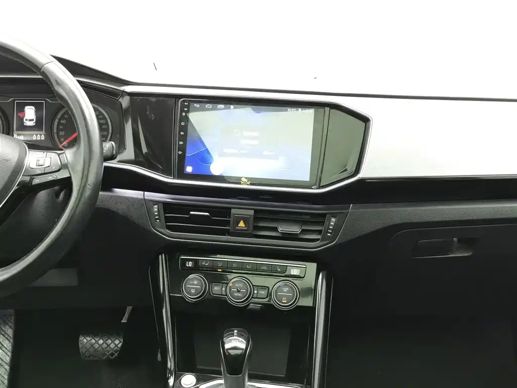 VOLKSWAGEN TAYRON 2019