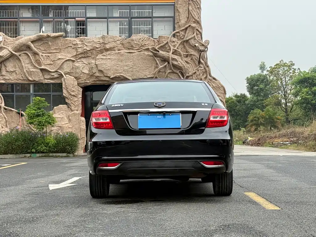 GEELY AUTO VISION 2017
