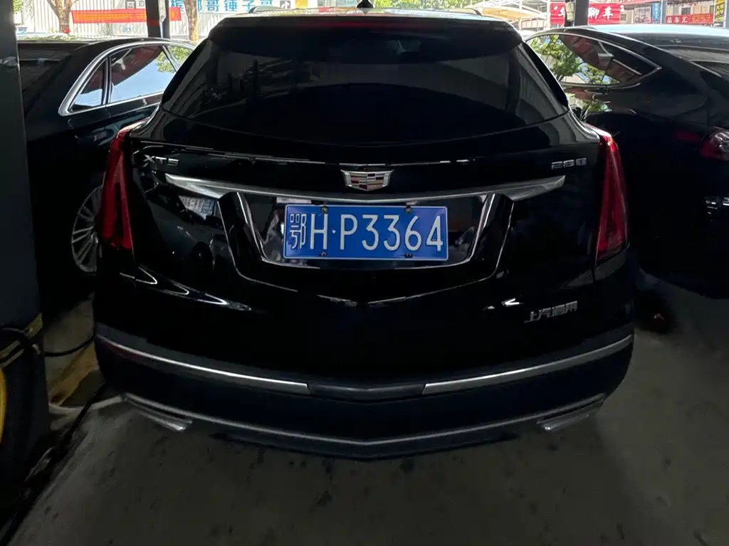 CADILLAC XT5 2022