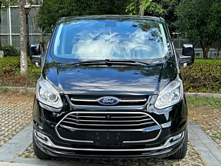 FORD TOUREO 2020
