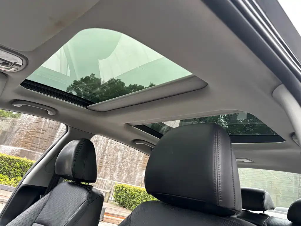 KIA K5 2015