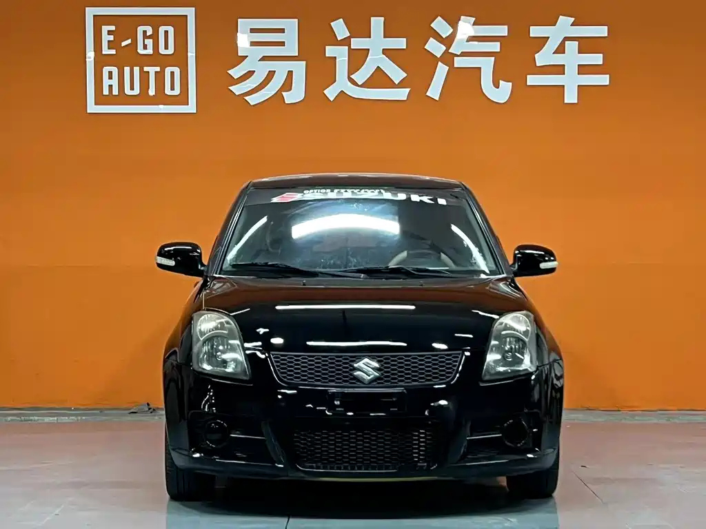 SUZUKI SWIFT 2013