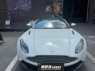 ASTON MARTIN DB11  2022
