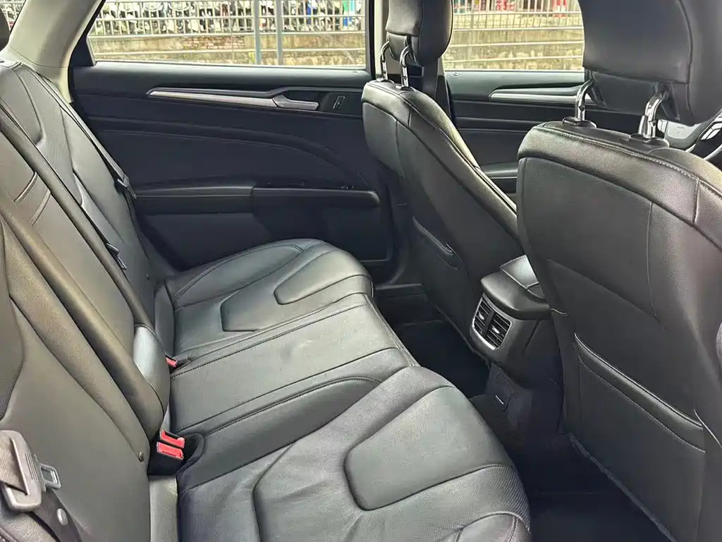 FORD MONDEO 2013