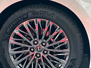 LEXUS LM  2023 YEAR 500H  SEATS  EDITION 2023