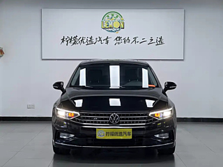 VOLKSWAGEN MAGOTAN 2023