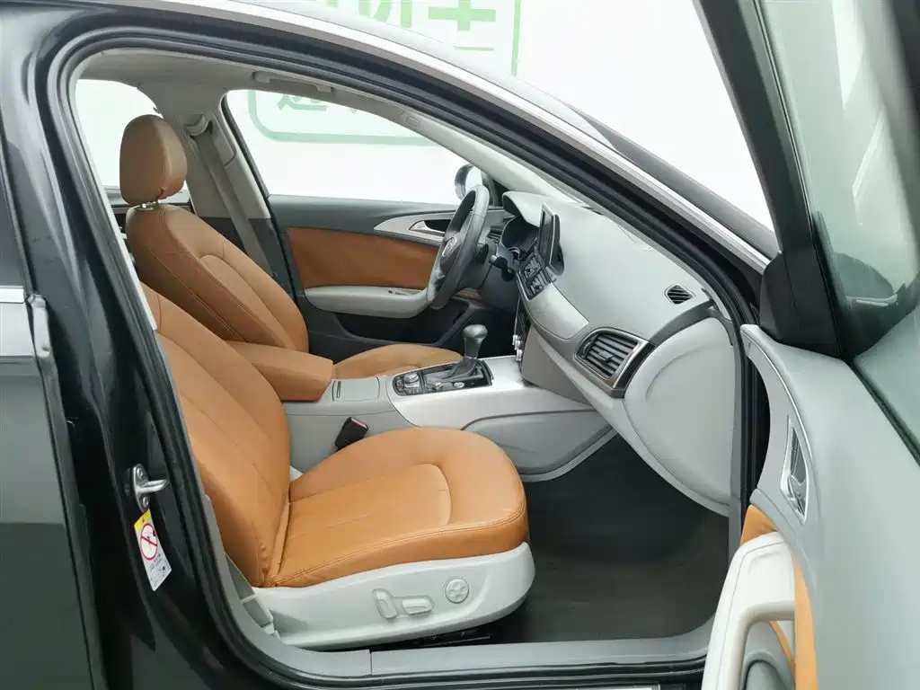 AUDI A6L 2014