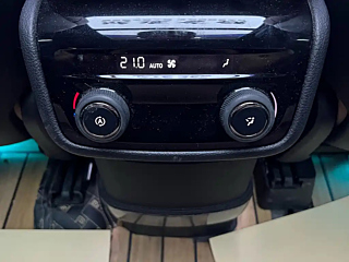 NIO ES8  2020 YEAR 415KM  SEATS EDITION 2020