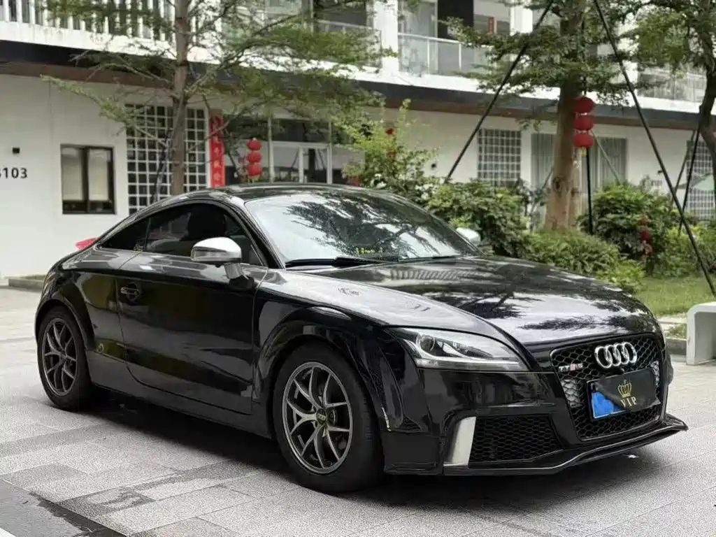AUDI TT 2010