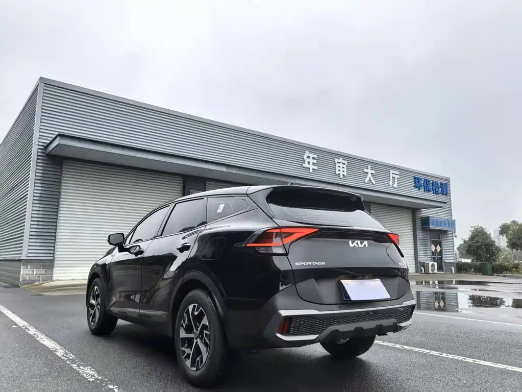 KIA SPORTAGE 2025