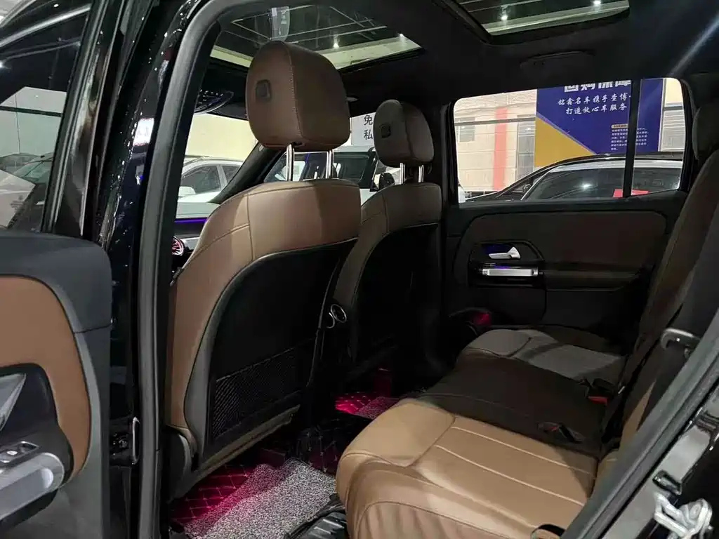 MERCEDES BENZ GLB 2022