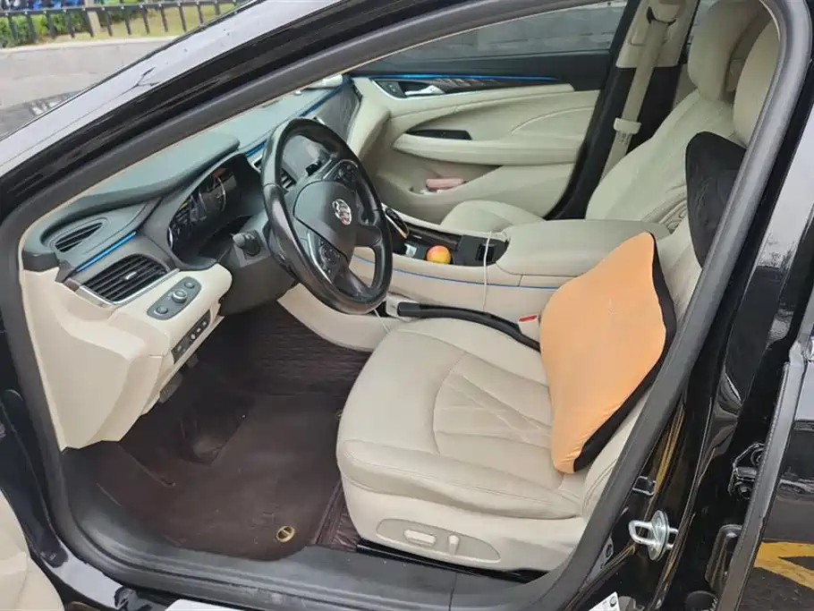 BUICK LACROSSE 2022