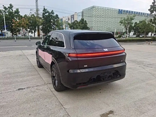 LI AUTO L6  2025 YEAR MAX INTELLIGENT  EDITION 2025