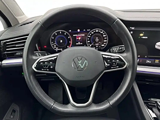 VOLKSWAGEN TOUAREG  2023 YEAR 3.0TSI SHARP & 2023