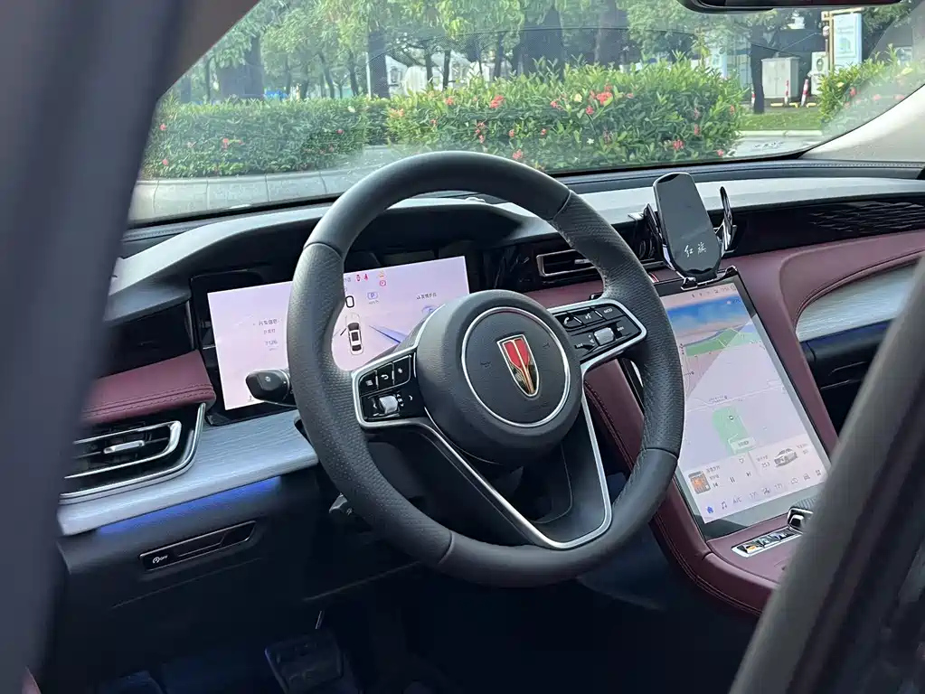 HONGQI H5 2025