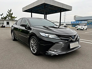 TOYOTA CAMRY 2020