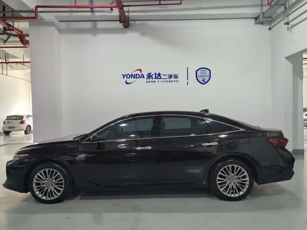 TOYOTA AVALON 2019
