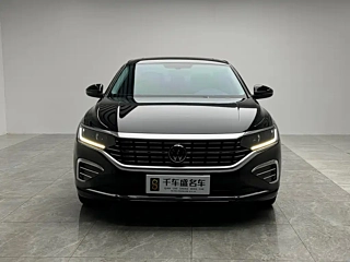 Заказать VOLKSWAGEN PASSAT