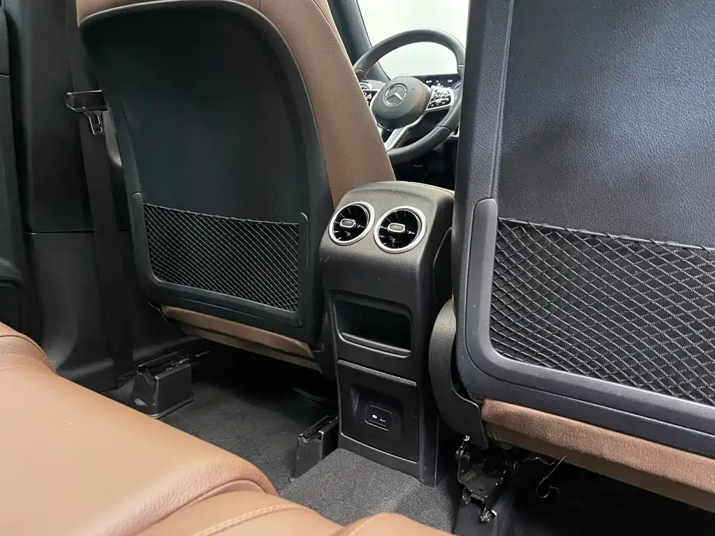 MERCEDES BENZ GLB 2021