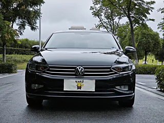 VOLKSWAGEN MAGOTAN 2022