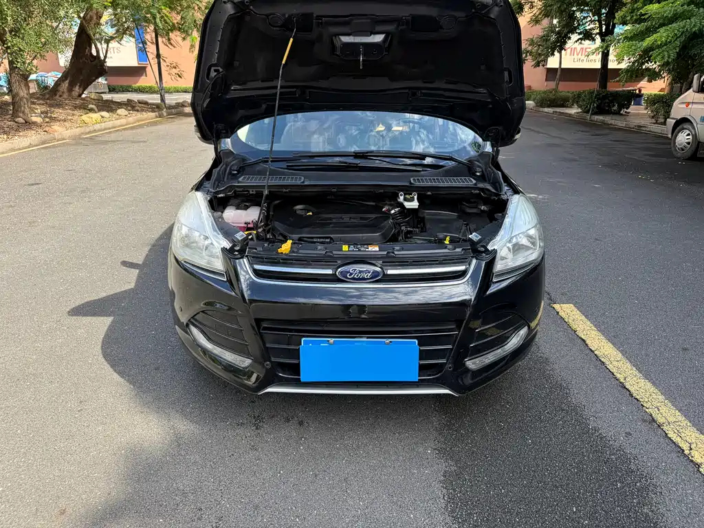 FORD ESCAPE 2013