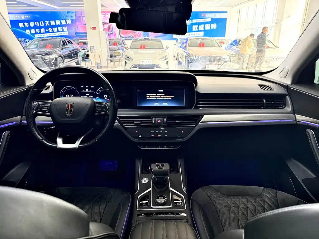HONGQI HS5 2021