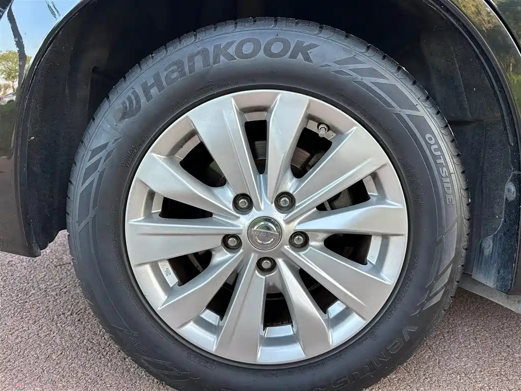 NISSAN TEANA 2018