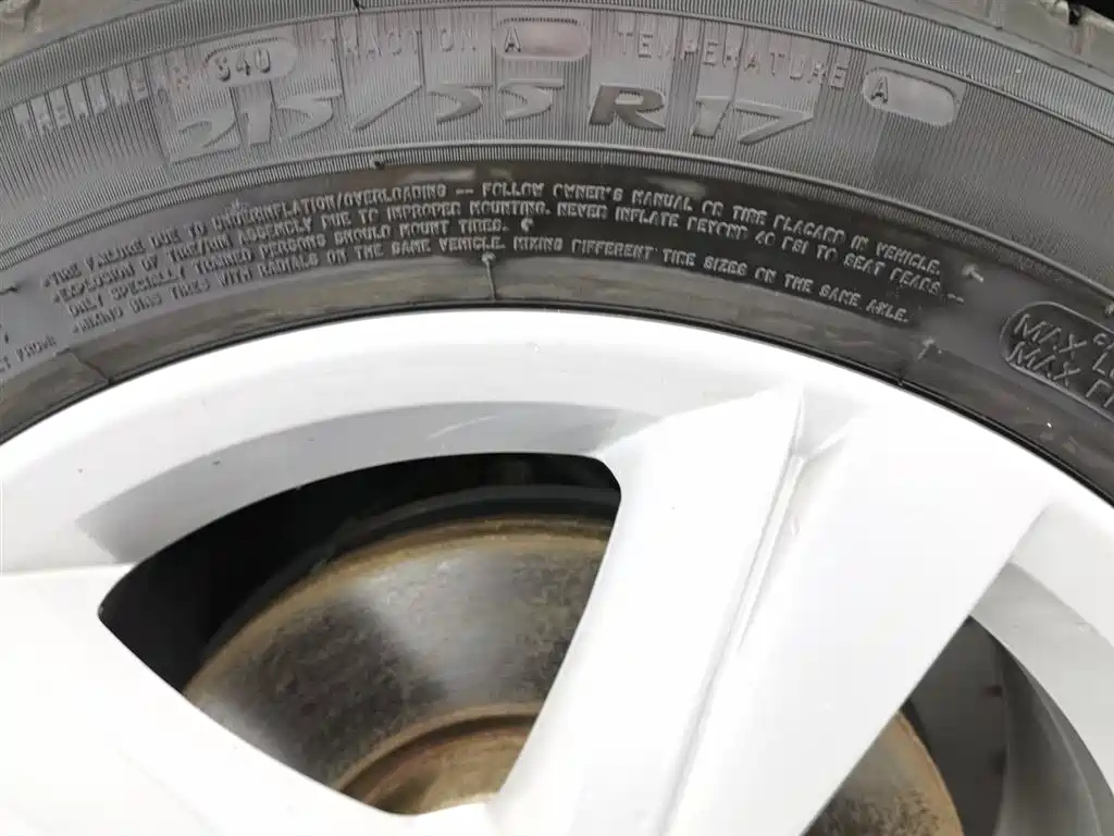 VOLKSWAGEN PASSAT 2013