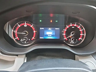 MAXUS &#26032;&#36884;V90  2022 YEAR 2.0T MANUAL &# 2022