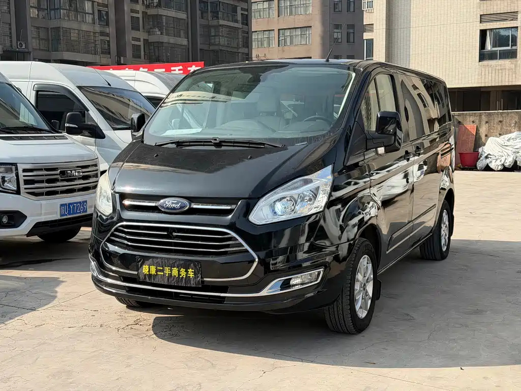 FORD TOURNEO 2018