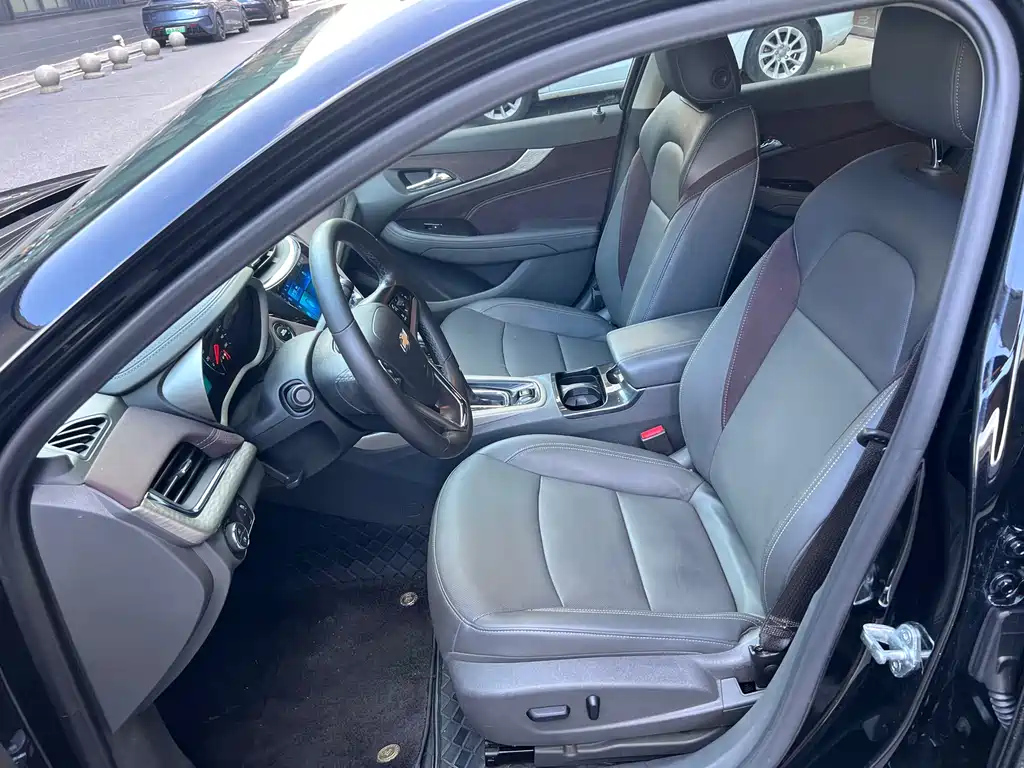 CHEVROLET MALIBU 2016