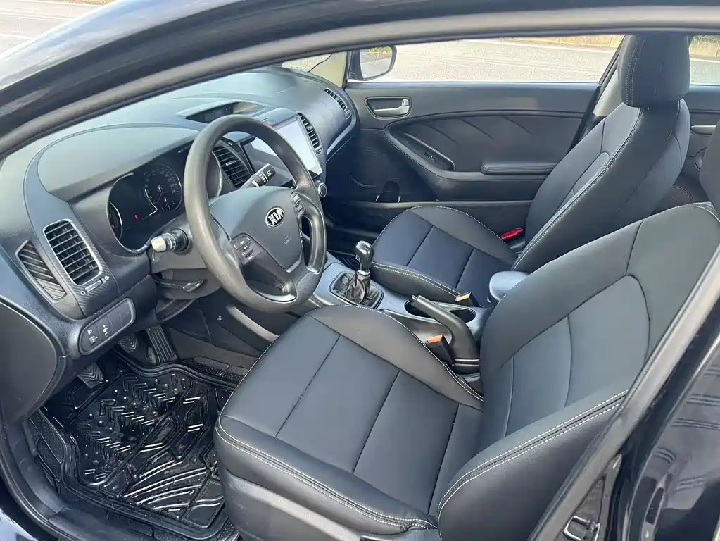 KIA K3 2013