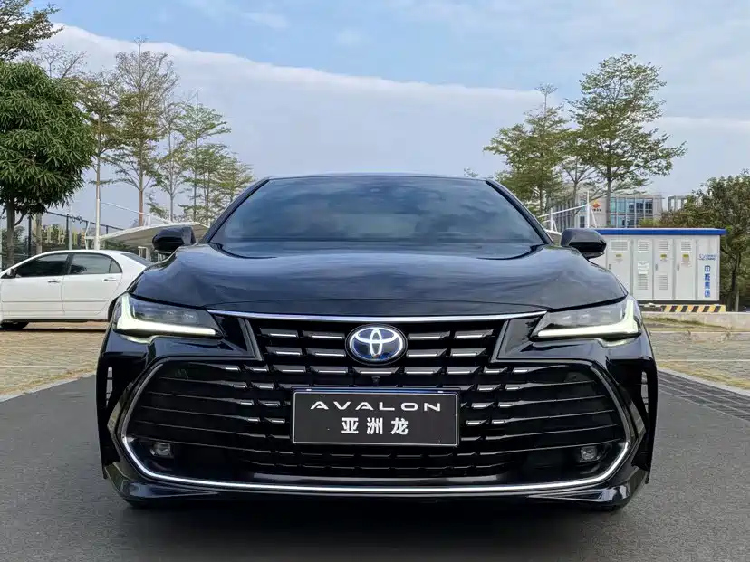 TOYOTA AVALON 2022