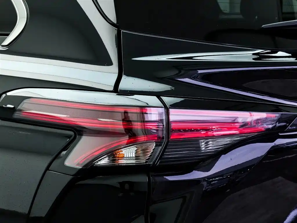 TOYOTA SIENNA SIENNA 2023