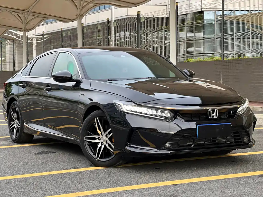 HONDA INSPIRE 2022
