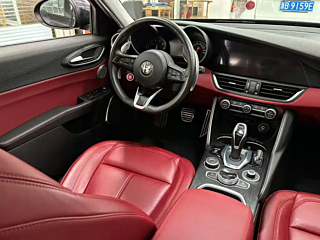 ALFAROMEO OTHER 2020 YEAR 2.0T 280HP DELUXE EDITION 2020