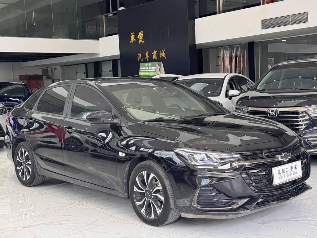 CHEVROLET CRUZE 2022