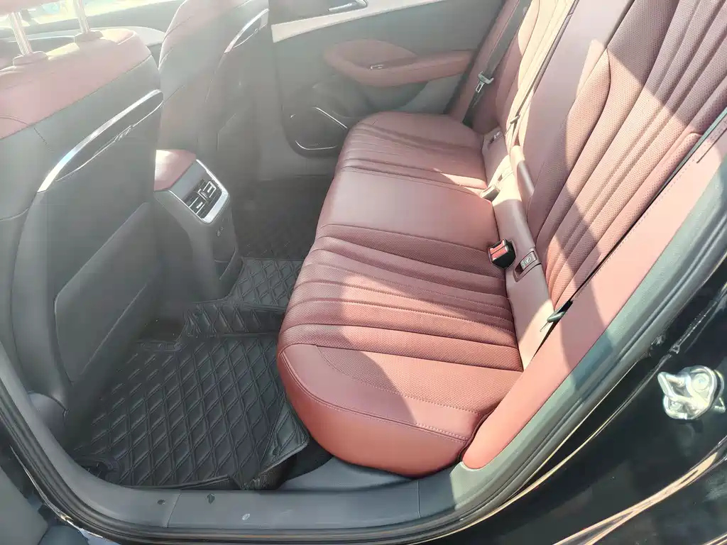 HONGQI H5 2024