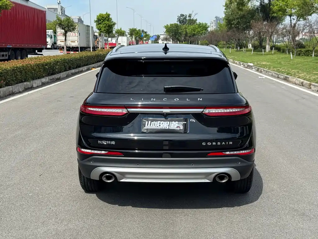 LINCOLN ADVENTURER 2023